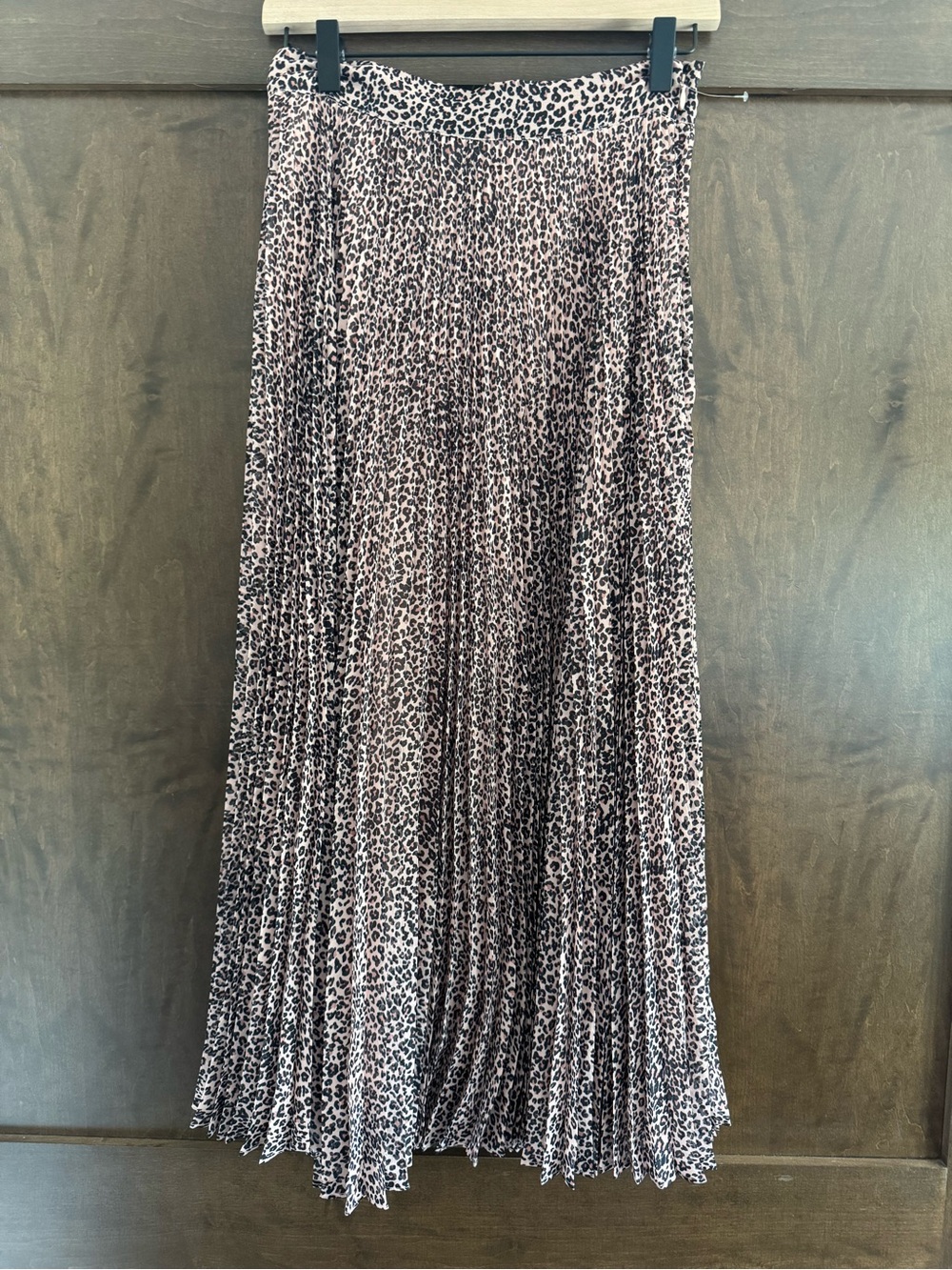 NWOT Farm Rio Women's Baby Leopard Pleated Maxi Skirt - Picture 2 of 3